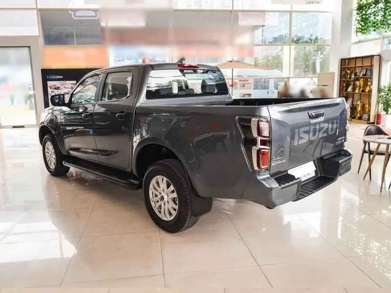 Isuzu D-MAX Cross-Country 3.0T 4X4 Diesel Pickup da China