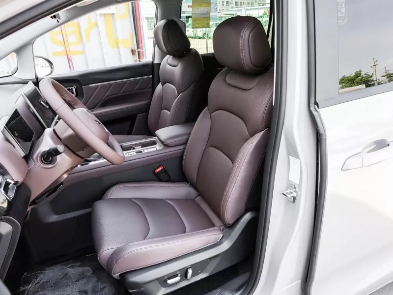 Wuling Starlight 730 2026 1.5T CVT Premium MPV de 7 lugares para transporte familiar e de passageiros