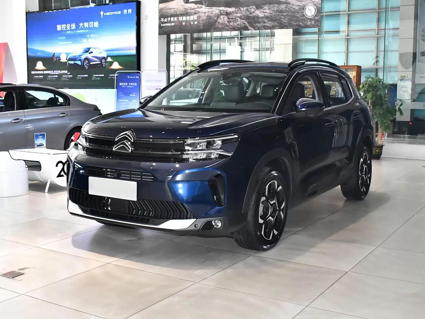 Citroën C5 Aircross 2026 com atualização estética, 360 cavalos de potência, carro usado – Silu Auto Export
