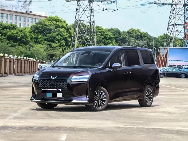 Wuling Starlight 730 2026 1.5T CVT Premium MPV de 7 lugares para transporte familiar e de passageiros