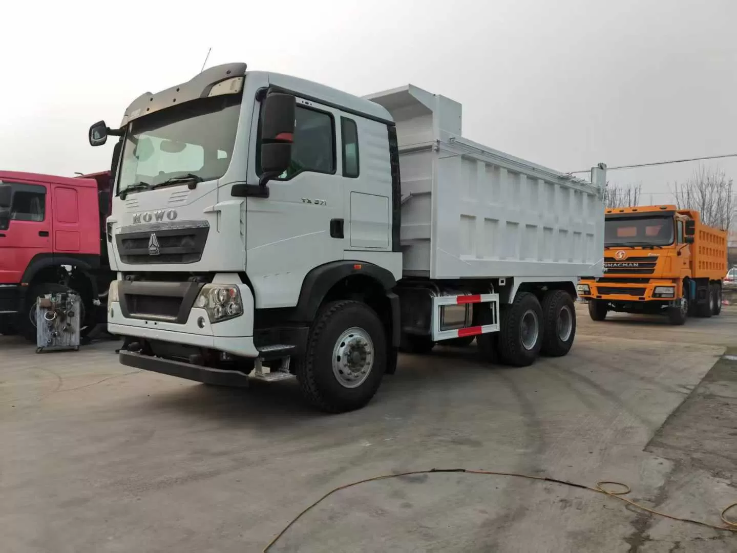 Sinotruk Howo TX 6&times;4 Engineering Dump Truck