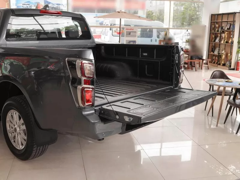 Isuzu D-MAX Cross-Country 3.0T 4X4 Diesel Pickup da China