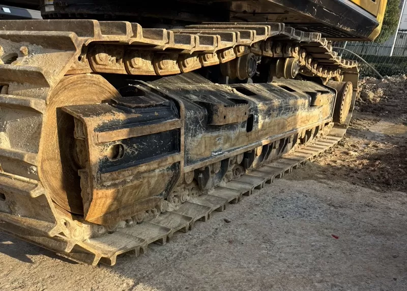 Escavadeira de esteira usada Sany SY375H, a um preço acessível – atende perfeitamente às necessidades da construção