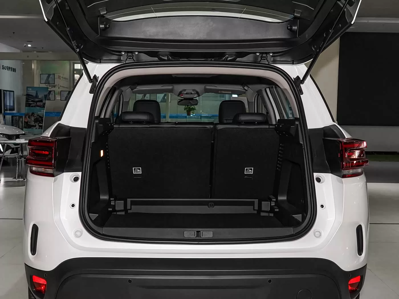 Citroën C5 Aircross 2026 com atualização estética, 360 cavalos de potência, carro usado – Silu Auto Export