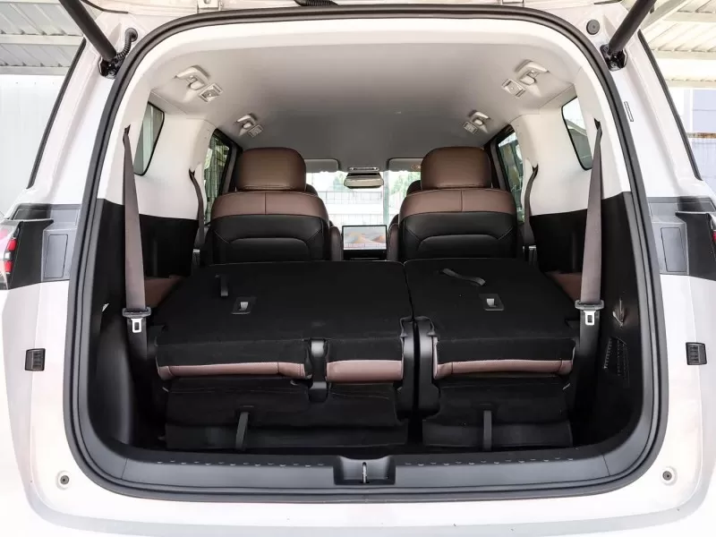 Wuling Starlight 730 2026 1.5T CVT Premium MPV de 7 lugares para transporte familiar e de passageiros
