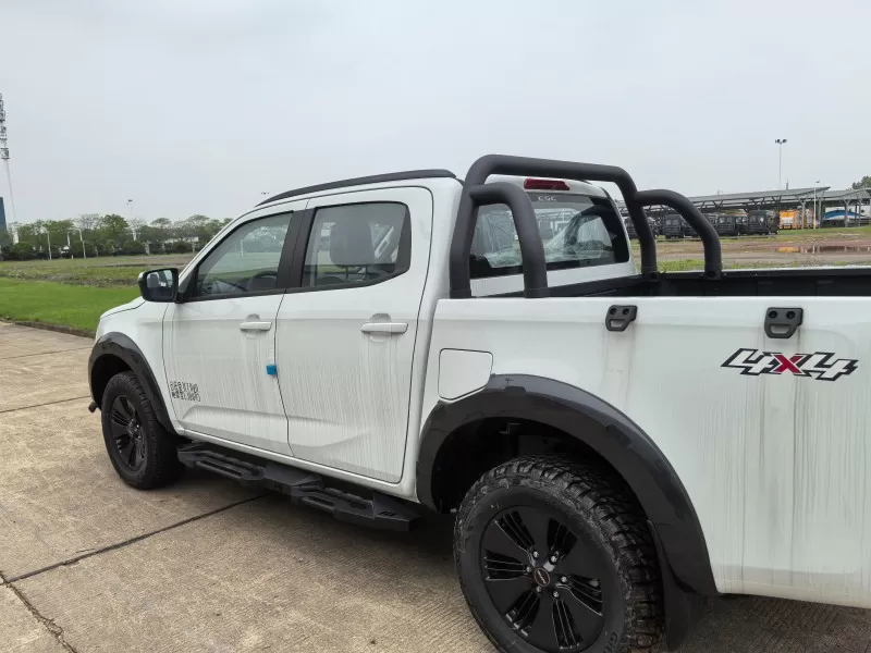 Isuzu RE-MAX 2.5T 8AT Picape Automática Diesel | Confiável e prático da China