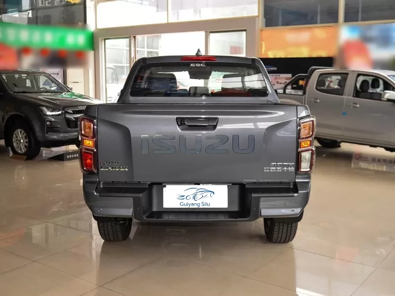 Isuzu D-MAX Cross-Country 3.0T 4X4 Diesel Pickup da China