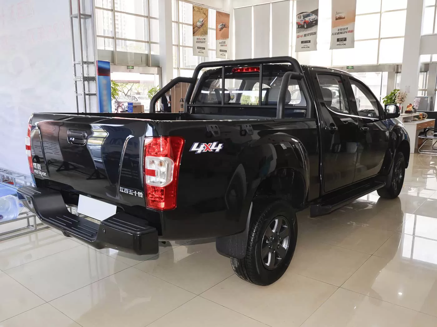 Camionete Isuzu RE-MAX 2.8T Manual 2WD - Camionete de alto custo-desempenho para venda